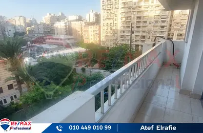 شقة - 3 غرف نوم - 2 حمامات للايجار في شارع كفر عبده - كفر عبده - رشدي - حي شرق - الاسكندرية