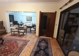 شقة - 3 غرف نوم - 2 حمامات for للايجار in شارع محي الدين أبو العز - الدقي - الجيزة