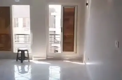 Apartment - 3 Bedrooms - 2 Bathrooms for sale in El Koronfel - The 5th Settlement - New Cairo City - Cairo