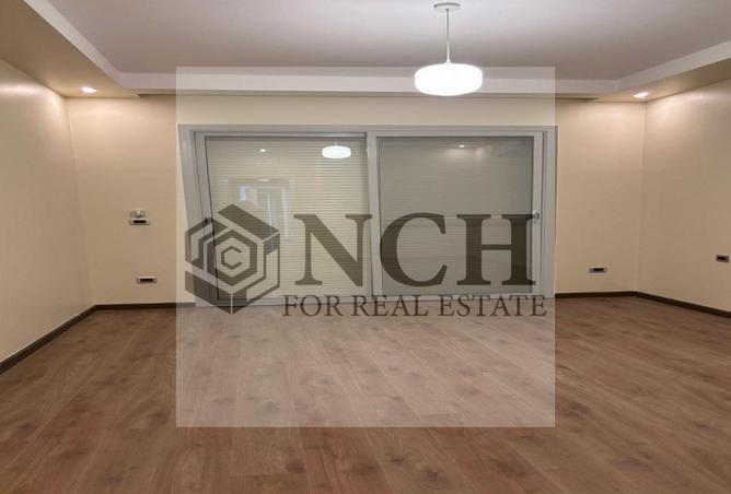 8223087 - Property Image 2