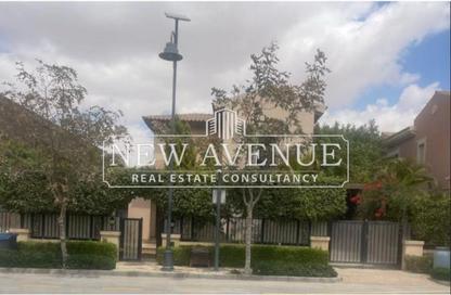 Villa - 3 Bedrooms - 2 Bathrooms for sale in Mivida - 5th Settlement Compounds - The 5th Settlement - New Cairo City - Cairo