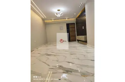 شقة - 3 غرف نوم - 2 حمامات للبيع في حدائق الاهرام - الجيزة