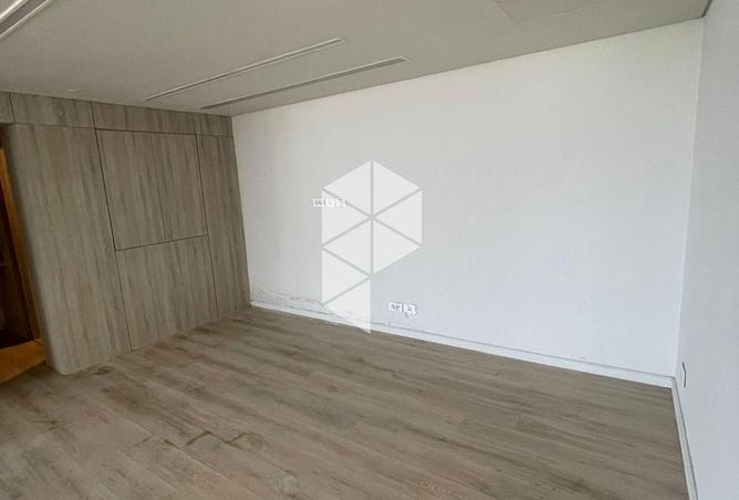 7879750 - Property Image 2
