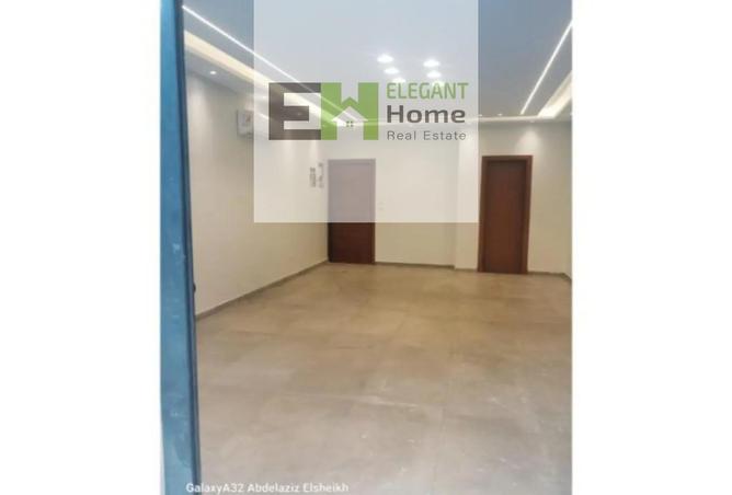 8300309 - Property Image 3