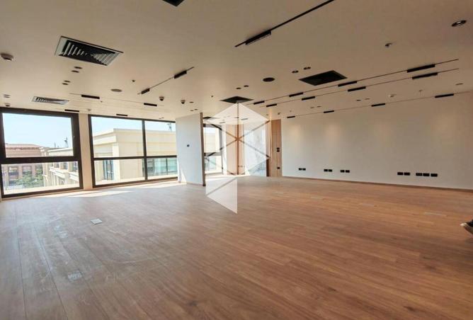 8411907 - Property Image 2