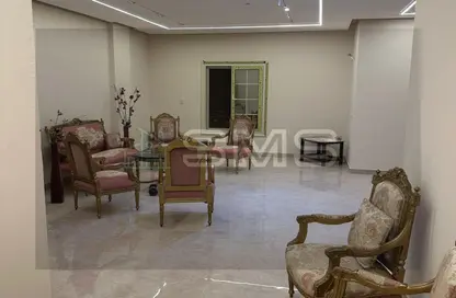 شقة - 4 غرف نوم - 3 حمامات للبيع في حى القرنفل - التجمع الخامس - مدينة القاهرة الجديدة - القاهرة