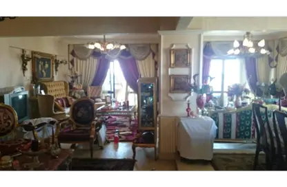 Apartment - 3 Bedrooms - 2 Bathrooms for sale in Maadi Bridge 1 - Maadi - Hay El Maadi - Cairo