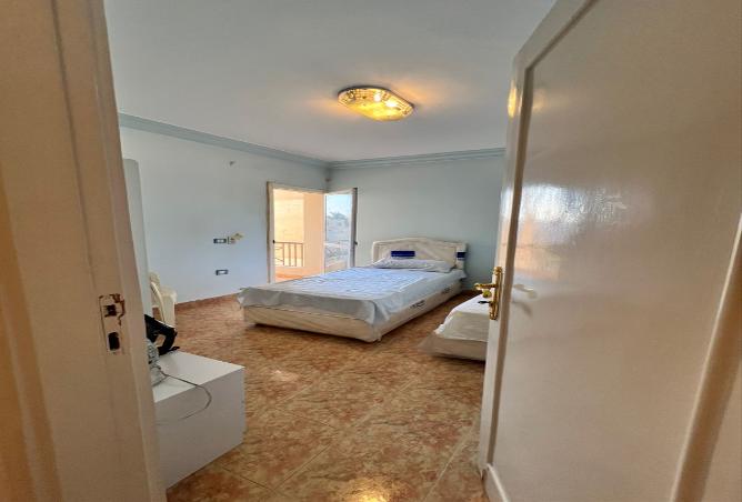 8445702 - Property Image 3