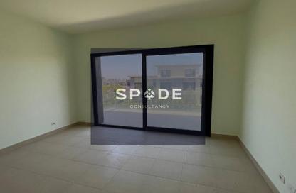 Apartment - 2 Bedrooms - 2 Bathrooms for sale in Swan Lake Residence - 5th Settlement Compounds - The 5th Settlement - New Cairo City - Cairo