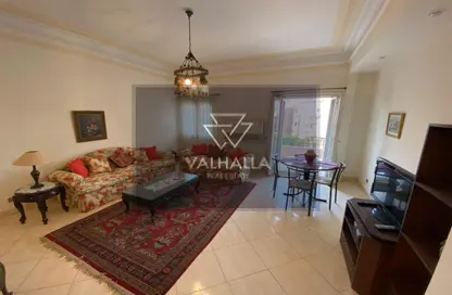 شقة - 2 غرف نوم - 2 حمامات للايجار في شارع شجرة الدر - الزمالك - القاهرة