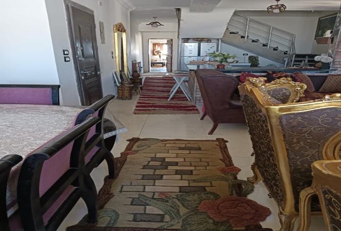 8238000 - Property Image 2