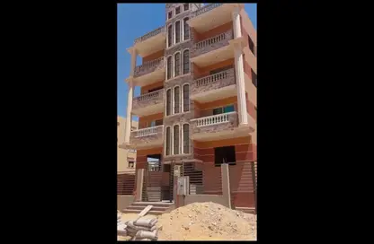 شقة - 3 غرف نوم - 2 حمامات للبيع في منطقة الشماليات - مدينة 6 أكتوبر - الجيزة