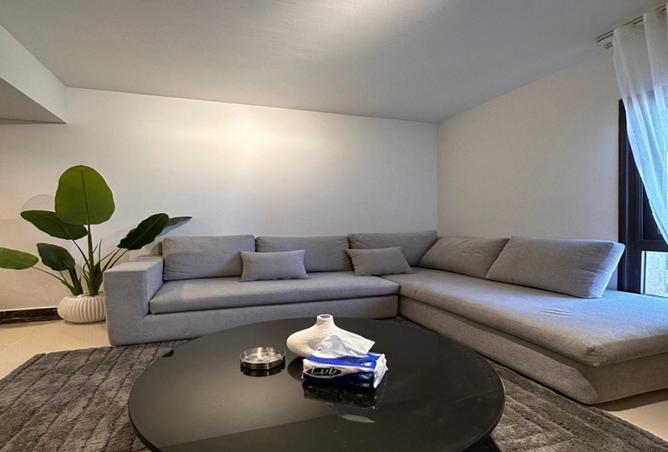 8025056 - Property Image 2