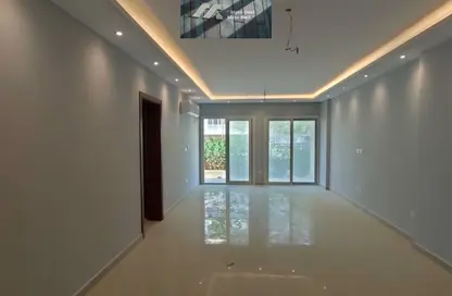 Apartment - 2 Bedrooms - 2 Bathrooms for sale in Mountain View iCity - 5th Settlement Compounds - The 5th Settlement - New Cairo City - Cairo
