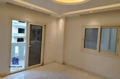 شقة - 3 غرف نوم - 2 حمامات للايجار في بيت الوطن - كمبوندات الشيخ زايد - الشيخ زايد - الجيزة