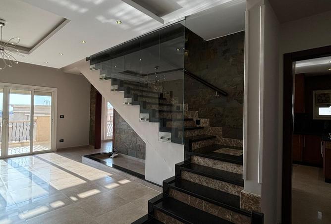 7989845 - Property Main Image