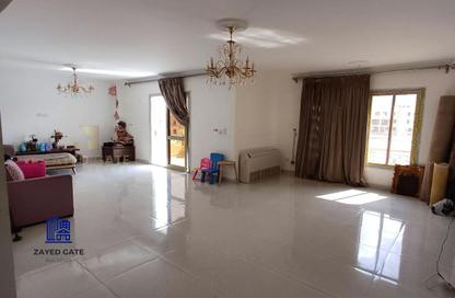 Apartment - 3 Bedrooms - 3 Bathrooms for rent in Al Khamayel city - Sheikh Zayed Compounds - Sheikh Zayed City - Giza