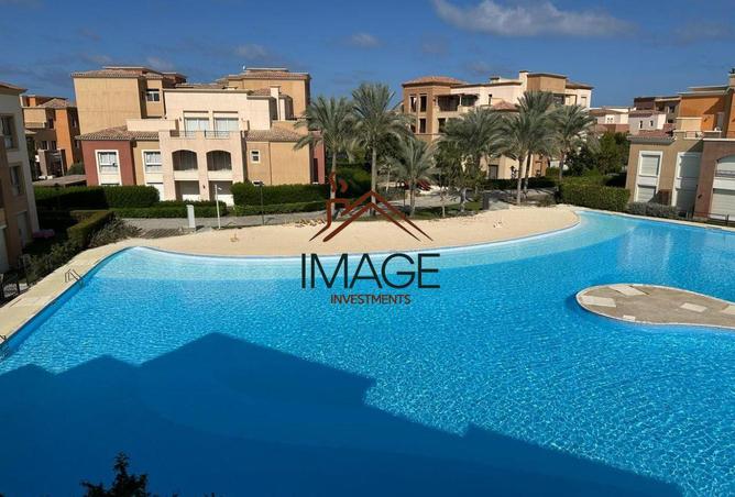 8214111 - Property Image 3