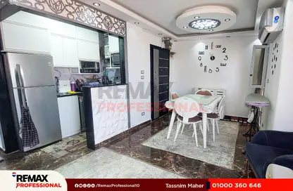 شقة - 2 غرف نوم - 1 حمام للبيع في شارع حسن علي ابراهيم - الأزاريطة - حي وسط - الاسكندرية