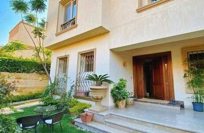 Villa - 5 Bedrooms - 5 Bathrooms for sale in Etapa - Sheikh Zayed Compounds - Sheikh Zayed City - Giza