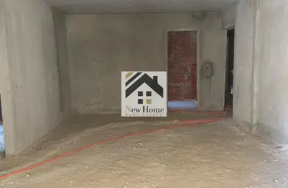 Apartment - 3 Bedrooms - 2 Bathrooms for sale in Zahraa El Maadi - Hay El Maadi - Cairo