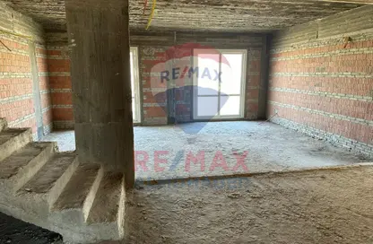 Townhouse - 4 Bedrooms - 4 Bathrooms for sale in Joulz - Cairo Alexandria Desert Road - 6 October City - Giza Townhouse - 4 Bedrooms - 4 Bathrooms for sale in Joulz - Cairo Alexandria Desert Road - 6 October City - Giza