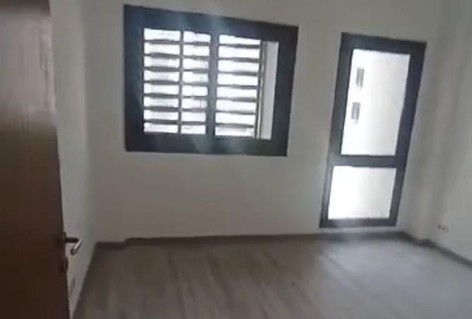 8322506 - Property Image 3