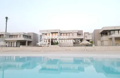 Villa - 4 Bedrooms - 5 Bathrooms for sale in Azha North - Ras Al Hekma - North Coast