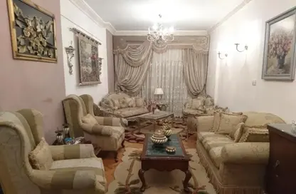 شقة - 3 غرف نوم - 2 حمامات للبيع في شارع توت عنخ امون - سموحة - حي شرق - الاسكندرية