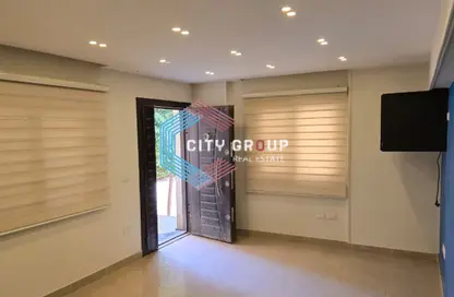Office Space - Studio - 4 Bathrooms for rent in New Maadi - Hay El Maadi - Cairo