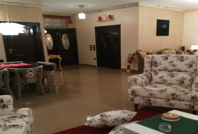 8326101 - Property Image 2