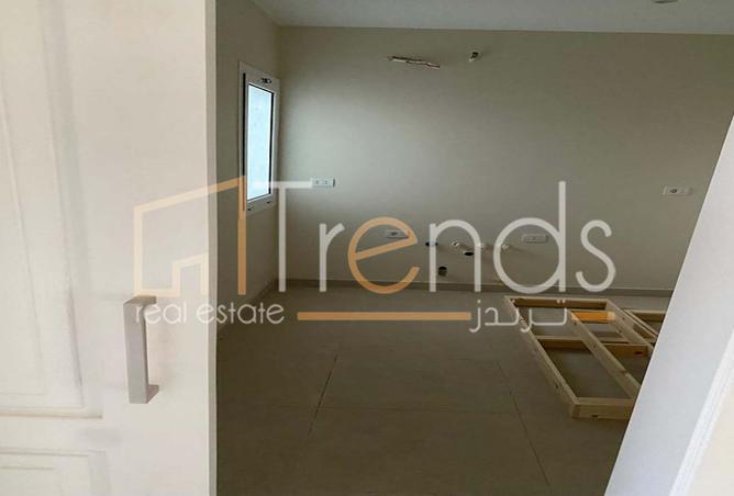 8386246 - Property Image 3