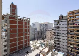 شقة - 2 غرف نوم - 2 حمامات للبيع في كامب شيزار - حي وسط - الاسكندرية