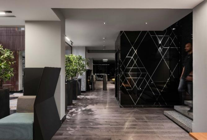 8156883 - Property Image 2