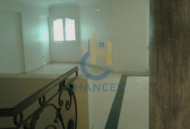 8122687 - Property Image 3