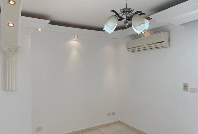 8083381 - Property Main Image