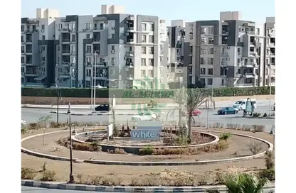 Apartment - 2 Bedrooms - 1 Bathroom for sale in Al Mostakbal - 12th District - Sheikh Zayed City - Giza