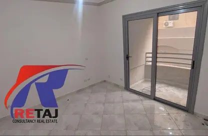 شقة - 3 غرف نوم - 2 حمامات للايجار في البنفسج 2 - البنفسج - مدينة القاهرة الجديدة - القاهرة