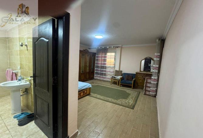 8275015 - Property Image 2