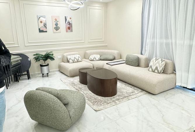 8174032 - Property Image 2