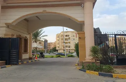 فيلا - 8 غرف نوم - 8 حمامات للبيع في عمارات النرجس - النرجس - مدينة القاهرة الجديدة - القاهرة