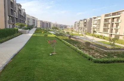شقة - 2 غرف نوم - 2 حمامات للبيع في فيفث سكوير - التجمع الخامس - مدينة القاهرة الجديدة - القاهرة