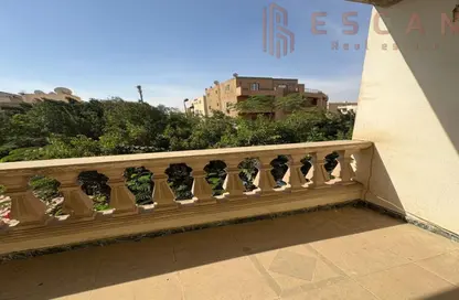 Apartment - 3 Bedrooms - 2 Bathrooms for sale in Street 47 - District 3 - The 5th Settlement - New Cairo City - Cairo