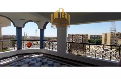 شقة - 3 غرف نوم - 2 حمامات للبيع في شارع هدي شعراوي - محلية 12 - الحي الاول - مدينة العبور - القليوبية