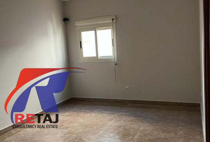 8108064 - Property Image 3