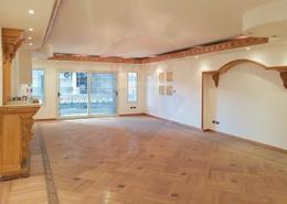Apartment - 3 bedrooms for للايجار in Kamal Eldin Salah St. - Smouha - Hay Sharq - Alexandria