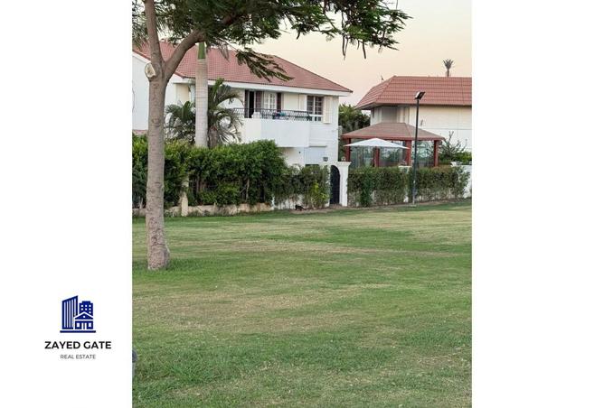 8026070 - Property Image 2