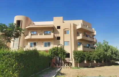 Apartment - 3 Bedrooms - 2 Bathrooms for sale in 4th District West - Shorouk City - Cairo