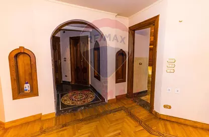Apartment - 3 Bedrooms - 3 Bathrooms for sale in Al Gomhoria Street - Al Mansoura - Al Daqahlya