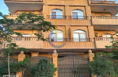 Apartment - 4 Bedrooms - 2 Bathrooms for sale in El Banafseg 7 - El Banafseg - New Cairo City - Cairo